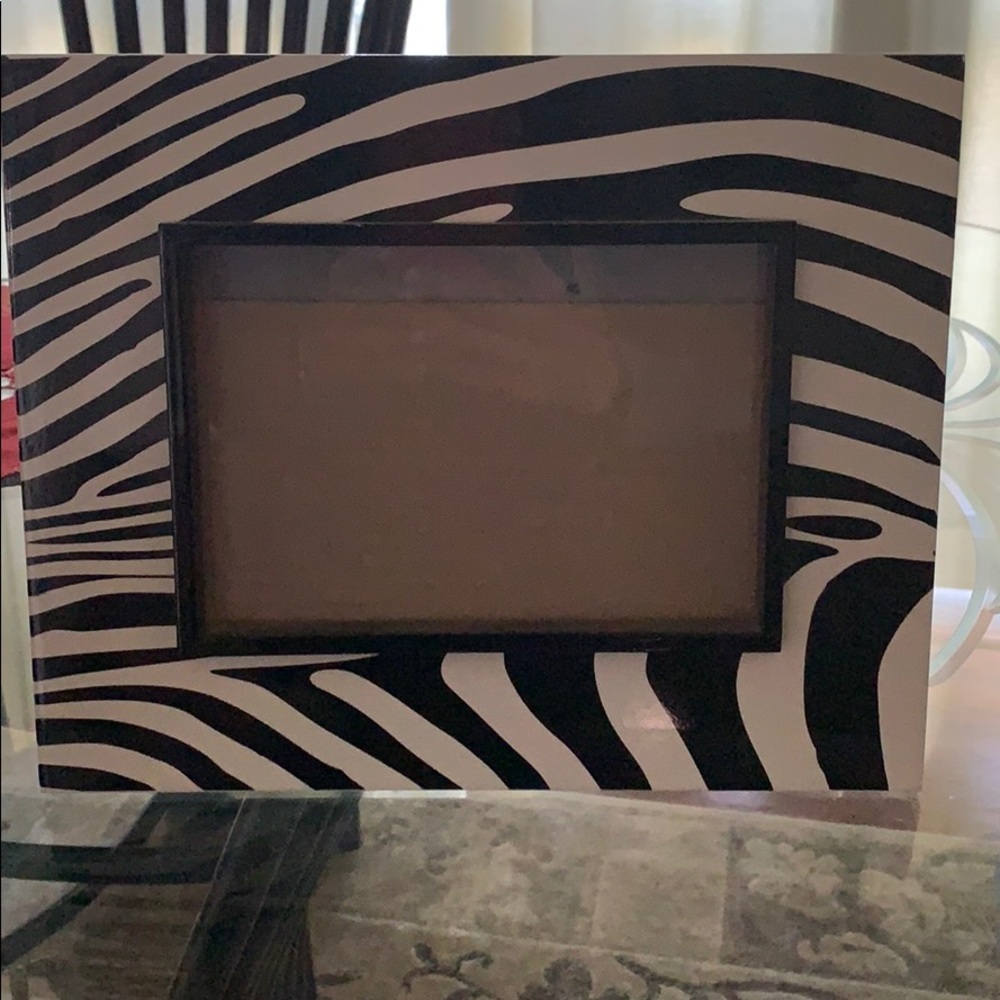 Zebra picture frame